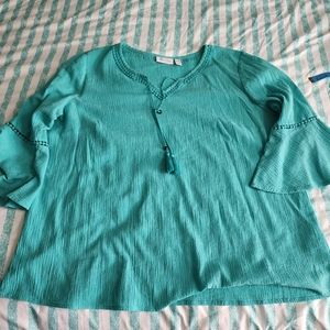 2 for $10  D&Co mint green blouse, XL, bell sleeve